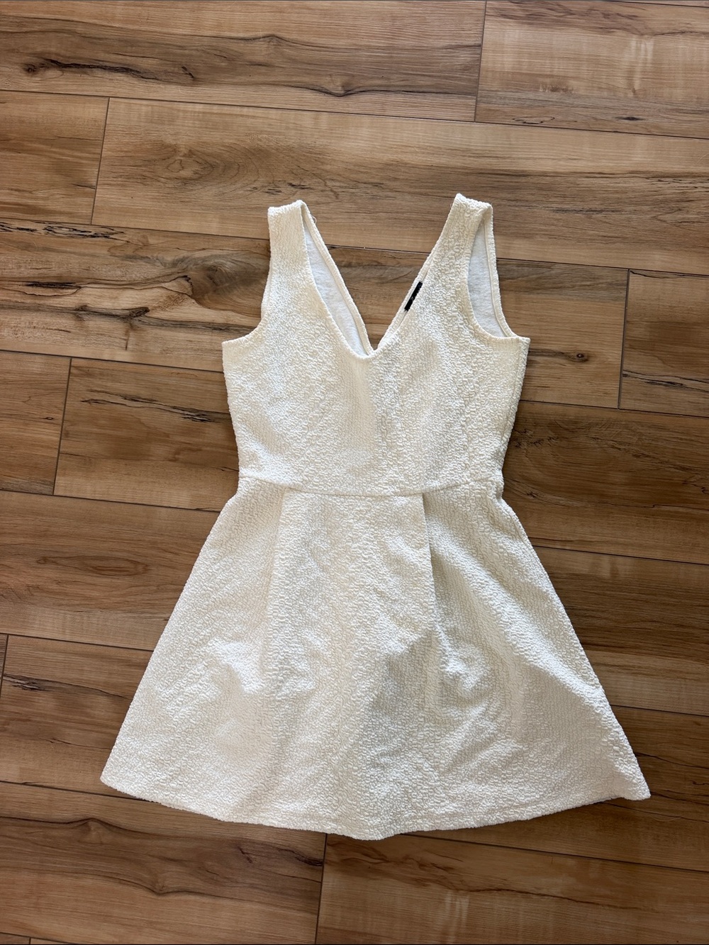 Zara White Ivory Textured V-Neck Mini stretchy a line summer Dress
